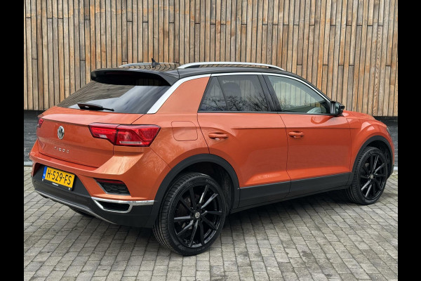 Volkswagen T-Roc 1.0 TSI Style | LED koplampen | Navigatiesysteem | Climate control | Cruise control adaptief | Achteruitrijcamera | Trekhaak afn