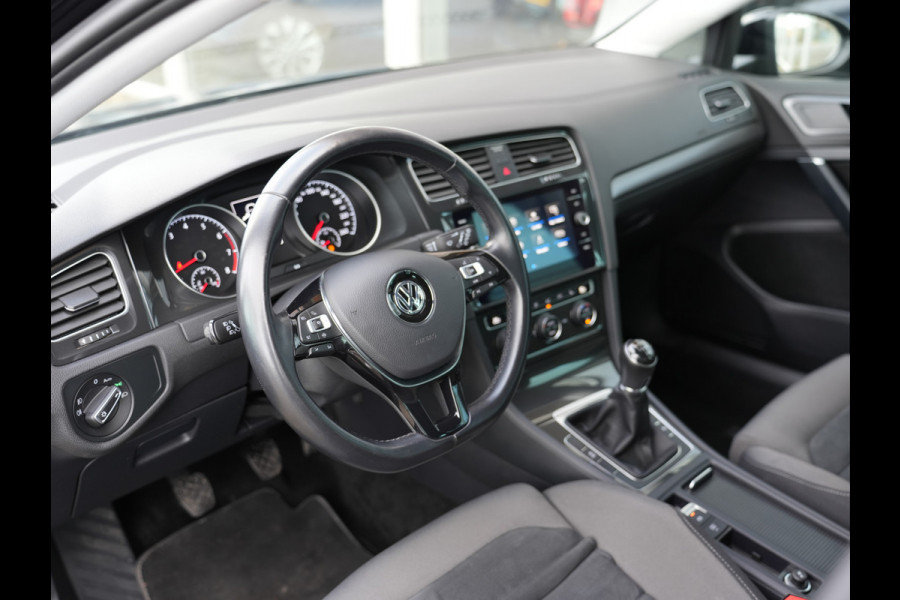 Volkswagen GOLF Variant 1.5 TSI Comfortline Business | Navigatie | Climate Control | Stoelverwarming