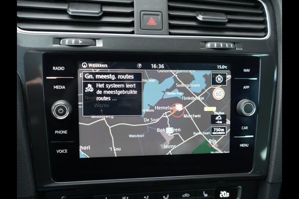 Volkswagen GOLF Variant 1.5 TSI Comfortline Business | Navigatie | Climate Control | Stoelverwarming