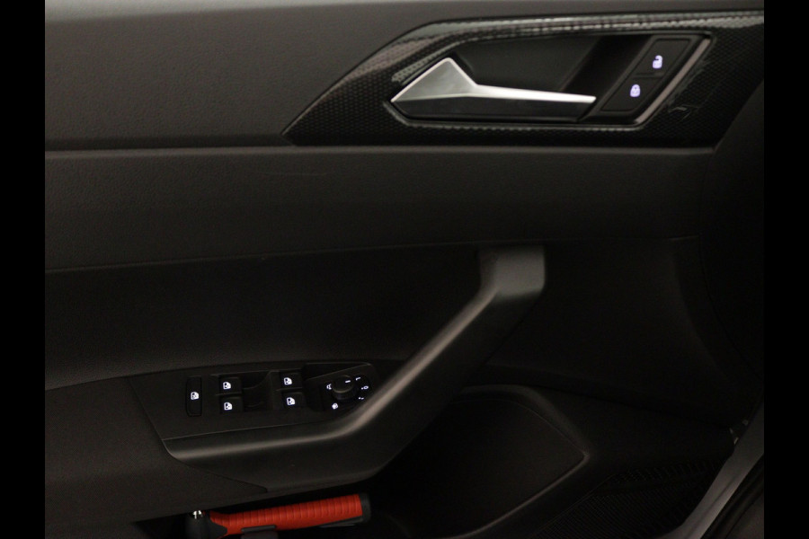 Volkswagen Taigo Volkswagen Life Edition | 'App-Connect' smartphone integratie | 'We Connect Plus' (abonnement 12 maanden) | Achterlichten LED