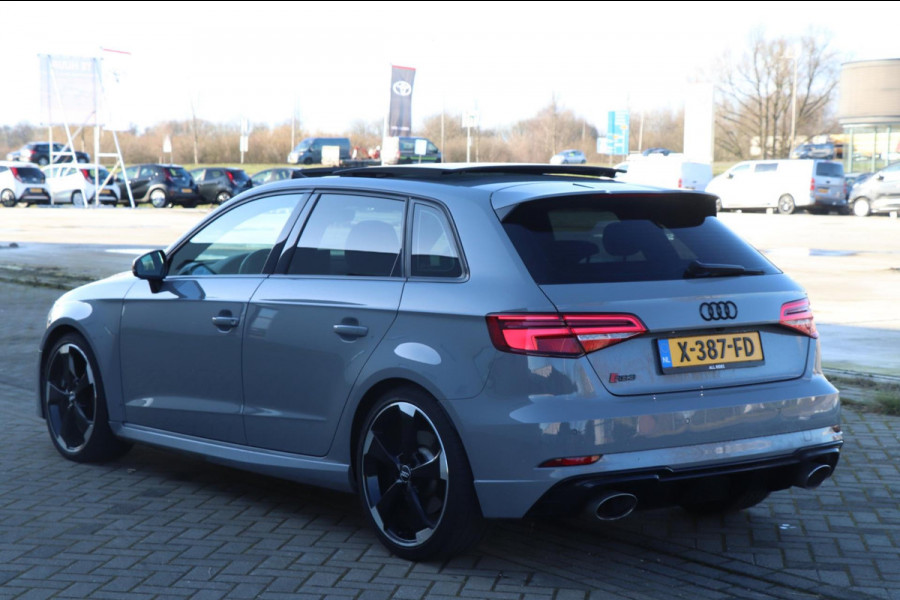 Audi A3 Sportback 2.5 TFSI RS 3 quattro | PANO | Virtual | 400 PK! | Nardo