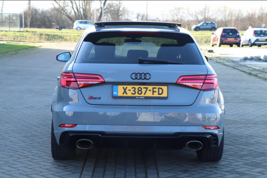 Audi A3 Sportback 2.5 TFSI RS 3 quattro | PANO | Virtual | 400 PK! | Nardo