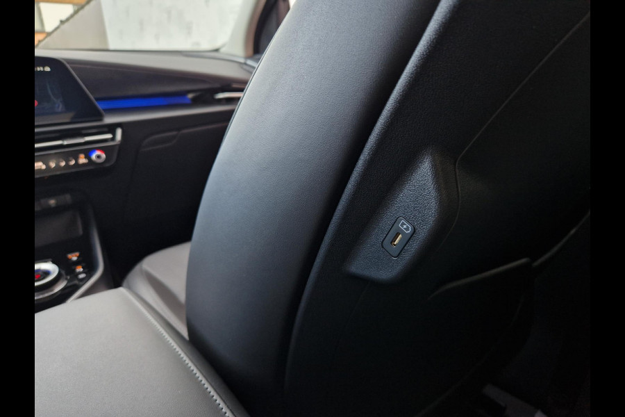 Kia Niro EV DynamicPlusLine 64.8 kWh | HUD | BSD | Open Dak | Stoelverwarming | Key-Less |