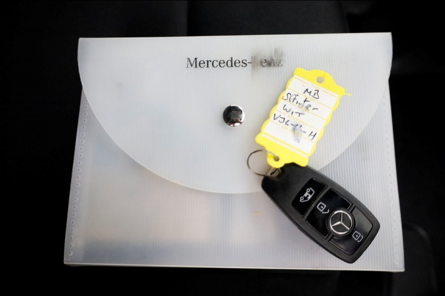Mercedes-Benz Sprinter 317 CDI 170pk 9G Automaat RWD L2H2 Trekhaak 3500kg 02-2021