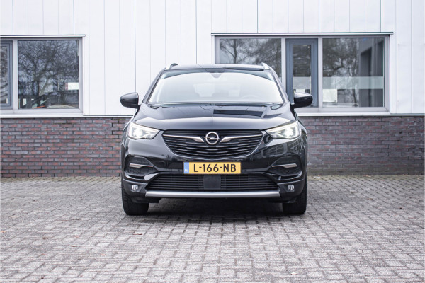 Opel Grandland X 1.2 Turbo Business Executive