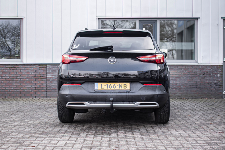 Opel Grandland X 1.2 Turbo Business Executive