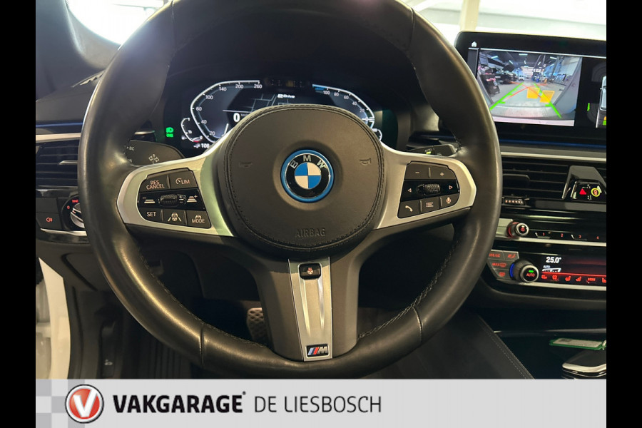 BMW 5 Serie Touring 530e xDrive High Executive / pano / leer / navi /camera / trekhaak / harman kardon