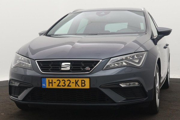 Seat León ST 1.5 TSI FR Ultimate Edition(NL-auto, 1e Eig, Dealer OnderH, Digitale Dash, Camera, StoelV, Digitale Dash, Etc)