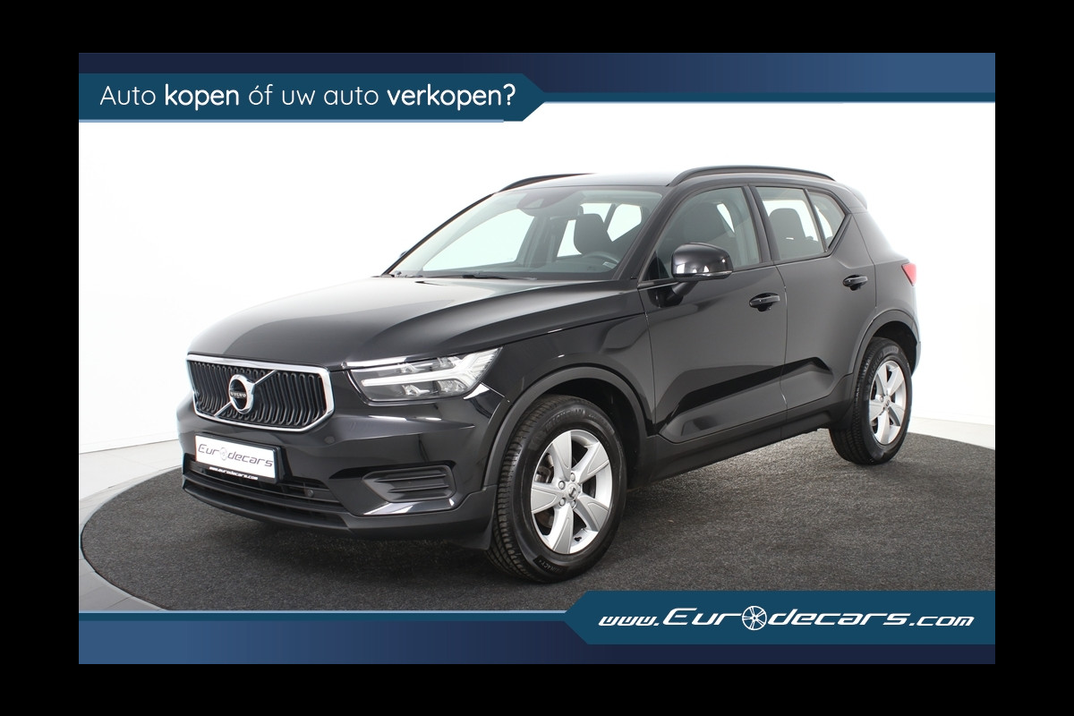 Volvo XC40 1.5 T2 Momentum *1ste Eigenaar*Navigatie*DAB*LED*