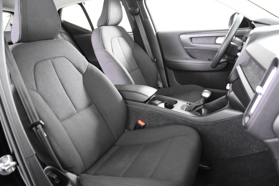 Volvo XC40 1.5 T2 Momentum *1ste Eigenaar*Navigatie*DAB*LED*