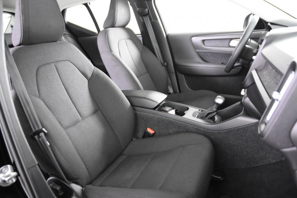 Volvo XC40 1.5 T2 Momentum *1ste Eigenaar*Navigatie*DAB*LED*