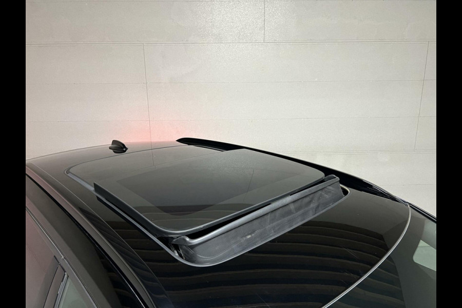 Volvo XC40 1.5 T5 Recharge R-Design Pano Navi Camera Cruise