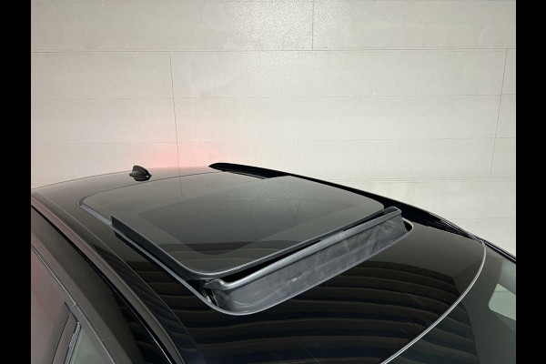 Volvo XC40 1.5 T5 Recharge R-Design Pano Navi Camera Cruise