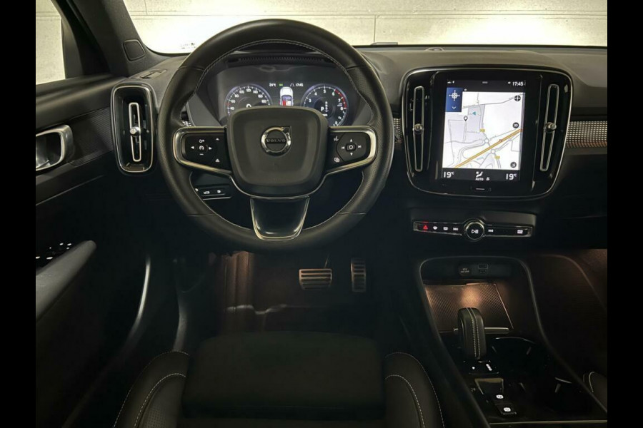Volvo XC40 1.5 T5 Recharge R-Design Pano Navi Camera Cruise