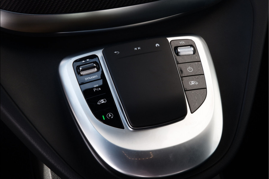Mercedes-Benz V-Klasse 250d / BPM VRIJ / Lang / AMG / DC / Panorama / 2x Elec Schuifdeur / MBUX (apple carplay) / Camera / NIEUWSTAAT