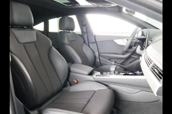 Audi A5 Sportback 35 TFSI S edition Competition 150 pk S-tronic | Private lease vanaf € 822,- pm | Panoramadak | Verlengde garantie | Navigatie | Parkeersensoren | Achteruitrijcamera | Stoelverwarming |