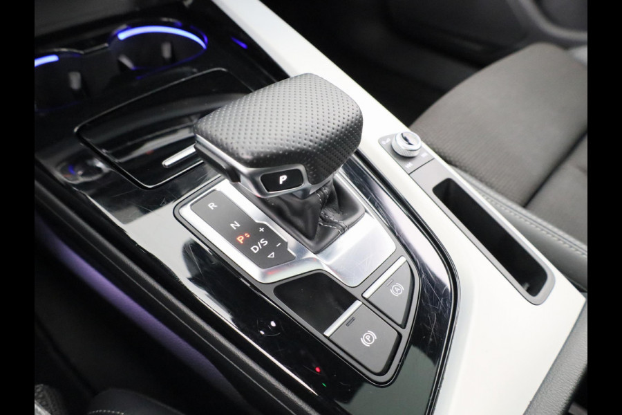 Audi A5 Sportback 35 TFSI S edition Competition 150 pk S-tronic | Private lease vanaf € 822,- pm | Panoramadak | Verlengde garantie | Navigatie | Parkeersensoren | Achteruitrijcamera | Stoelverwarming |