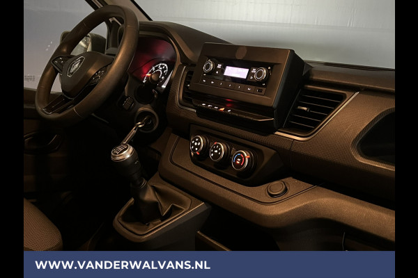 Renault Trafic 2.0 dCi 131pk L2H1 Euro6 Airco | LED | Cruisecontrol | 2500kg Trekhaak Bijrijdersbank