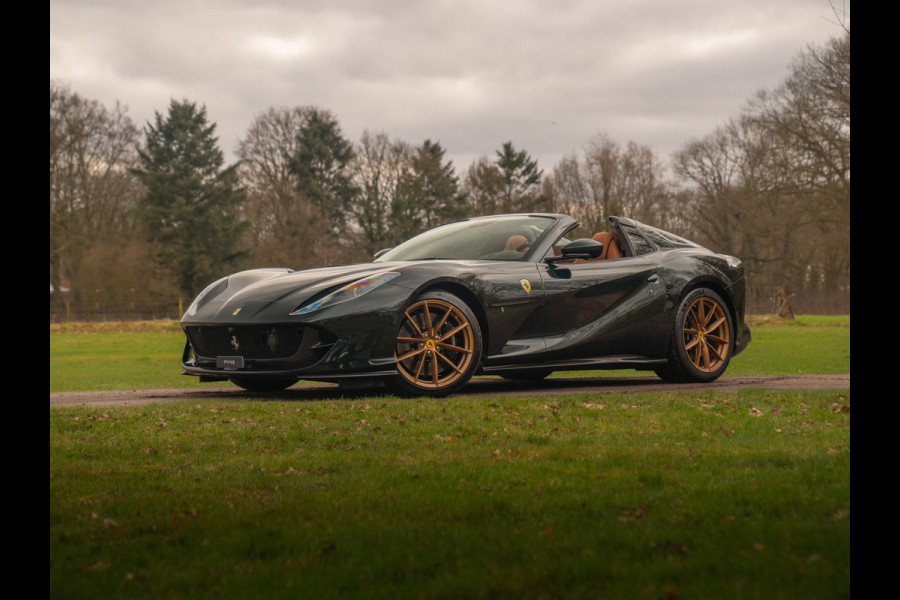 Ferrari 812 GTS 6.5 V12 HELE | Verde Zeltweg | Full Carbon | Atelier Car | 1e eig | Lift | Magnifiek!