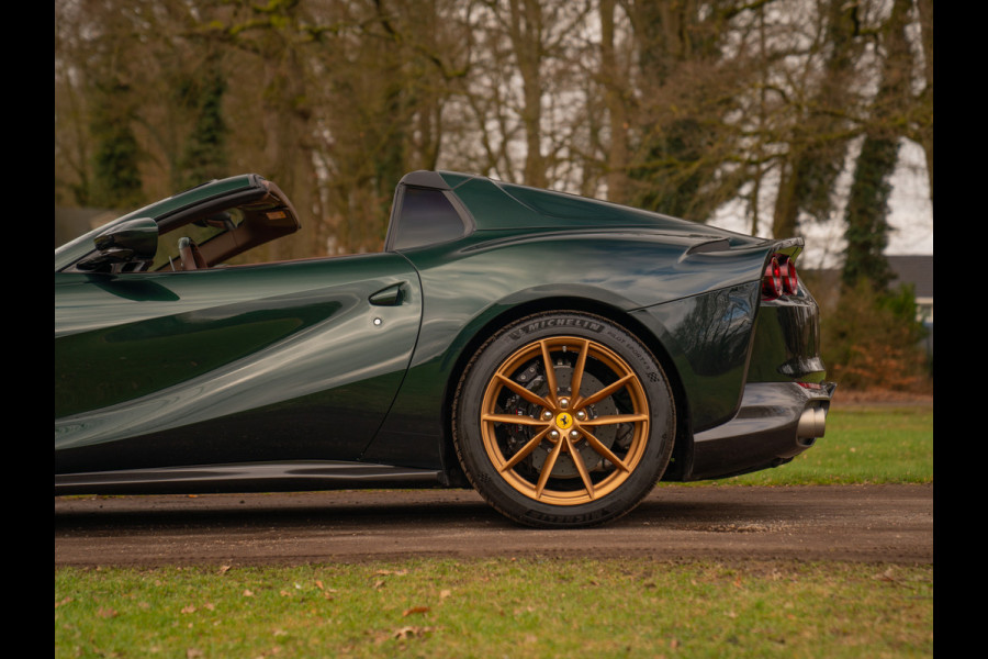 Ferrari 812 GTS 6.5 V12 HELE | Verde Zeltweg | Full Carbon | Atelier Car | 1e eig | Lift | Magnifiek!