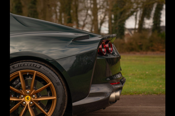 Ferrari 812 GTS 6.5 V12 HELE | Verde Zeltweg | Full Carbon | Atelier Car | 1e eig | Lift | Magnifiek!