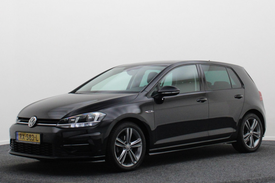 Volkswagen Golf 1.0 TSI DSG Highline Business R-Line Virtual Cockpit, Camera, ACC, Apple Carplay, Massagestoel, DAB, PDC, 17''