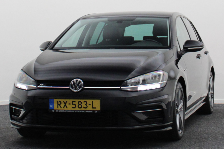 Volkswagen Golf 1.0 TSI DSG Highline Business R-Line Virtual Cockpit, Camera, ACC, Apple Carplay, Massagestoel, DAB, PDC, 17''