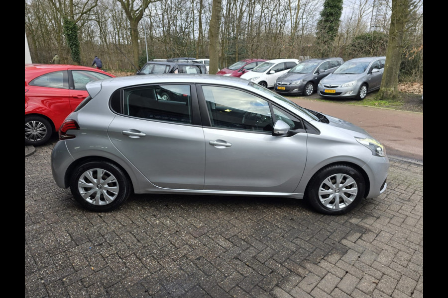 Peugeot 208 1.2 80 PK Blue Lion | 2E EIGENAAR | 12MND GARANTIE | NAVI | CRUISE | AIRCO |