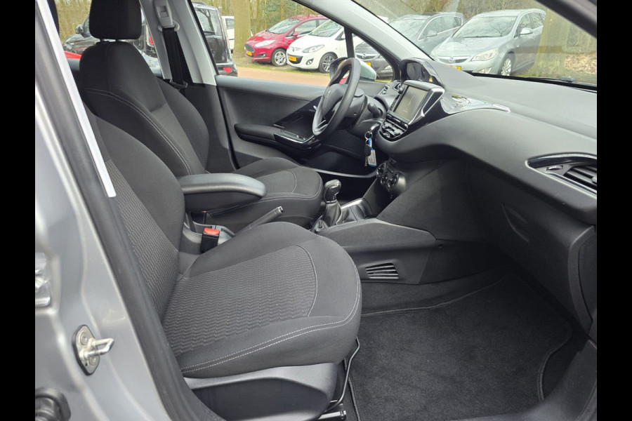 Peugeot 208 1.2 80 PK Blue Lion | 2E EIGENAAR | 12MND GARANTIE | NAVI | CRUISE | AIRCO |