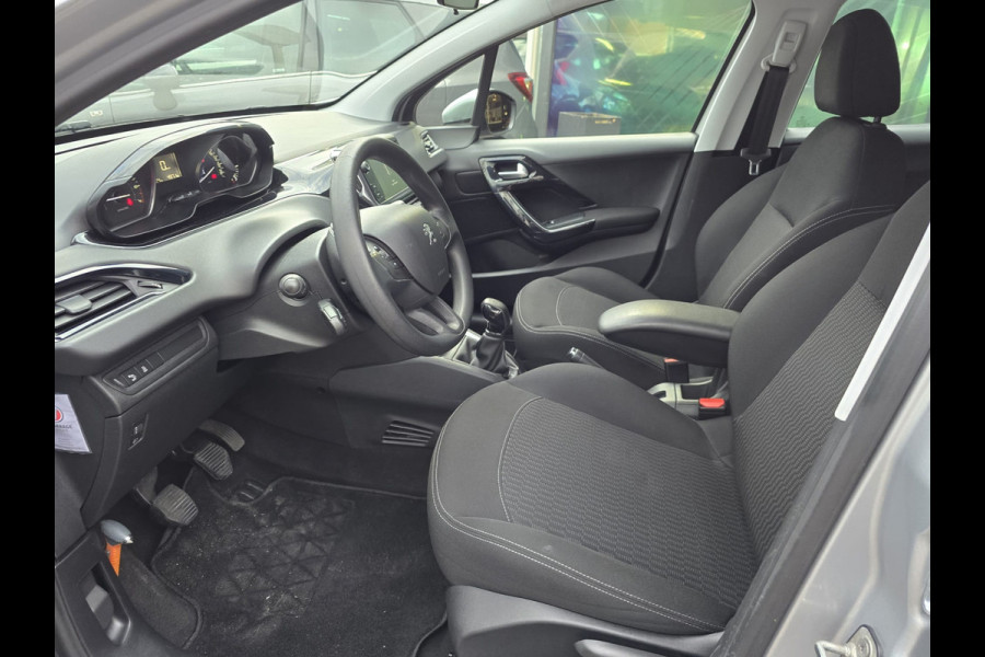 Peugeot 208 1.2 80 PK Blue Lion | 2E EIGENAAR | 12MND GARANTIE | NAVI | CRUISE | AIRCO |