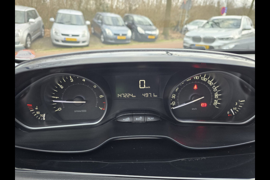 Peugeot 208 1.2 80 PK Blue Lion | 2E EIGENAAR | 12MND GARANTIE | NAVI | CRUISE | AIRCO |