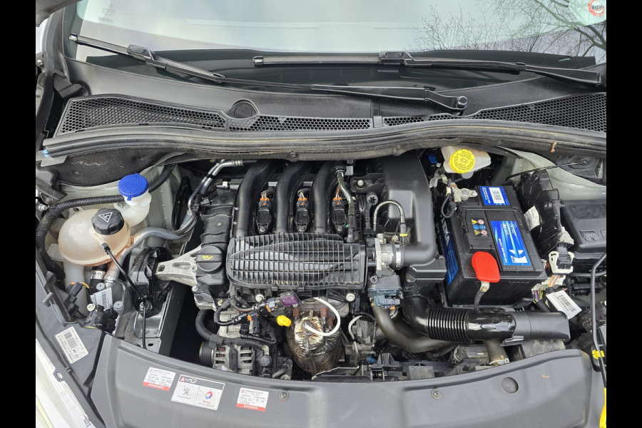 Peugeot 208 1.2 80 PK Blue Lion | 2E EIGENAAR | 12MND GARANTIE | NAVI | CRUISE | AIRCO |