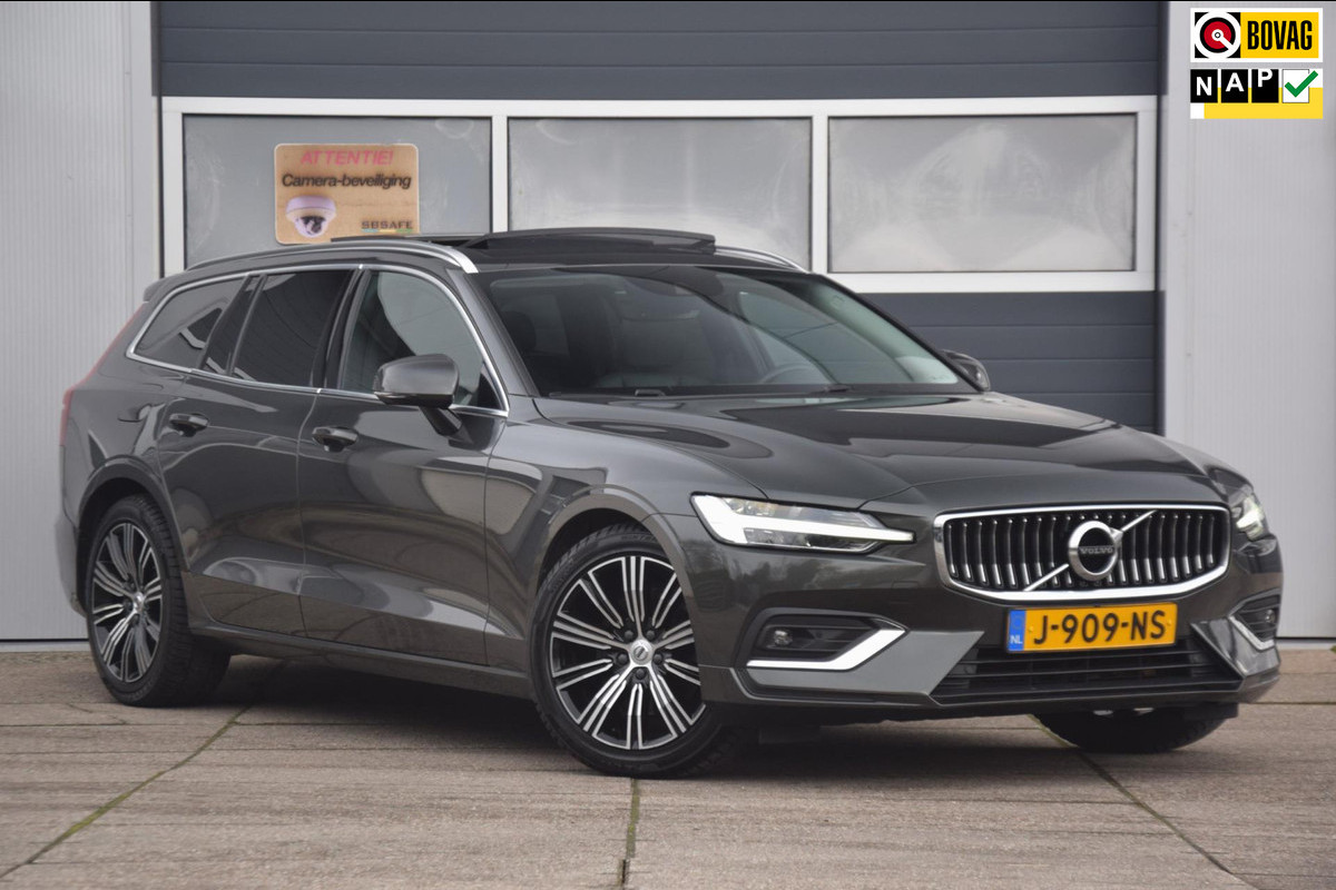 Volvo V60 2.0 B3 Inscription Panoramakdak / 18'' Velgen / Harman Kardon