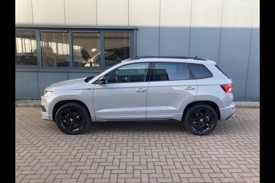 Škoda Karoq 1.5 TSI 150PK DSG Sportline Business SCHUIFDAK/ADAPT.CRUISE/TREHK.WEGKLAPBAAR/WINTERPACK