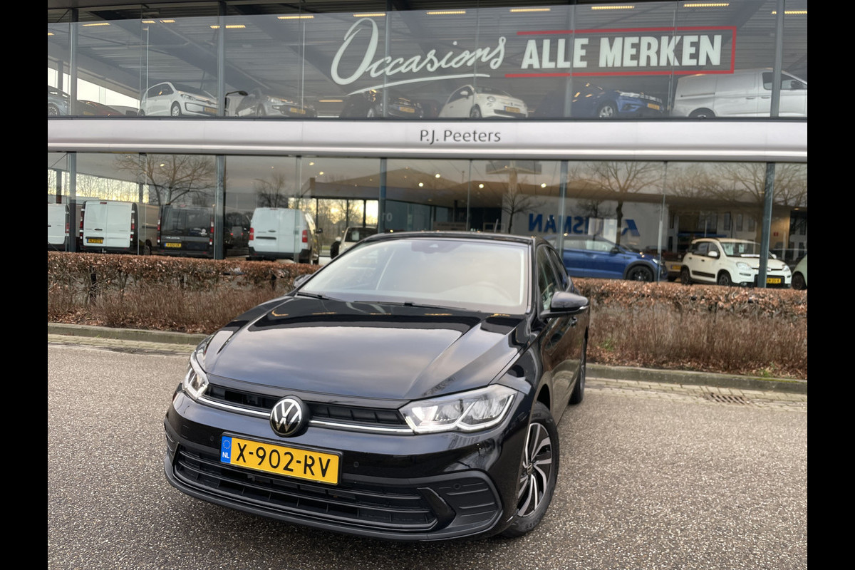 Volkswagen Polo 1.0 TSI Life Business NIEUW!! Climate control - Cruise control adaptive - Parksensoren v+a - Navi full map - A-uitrijcamera - MF Lederen stuurwiel - LMV - Apple carplay/Android auto - Bluetooth - DAB - Hill hold - Regen s