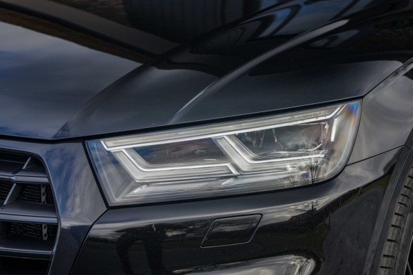 Audi Q5 Competition 55 TFSIe Quattro Pano/HUD/367PK/Black-line