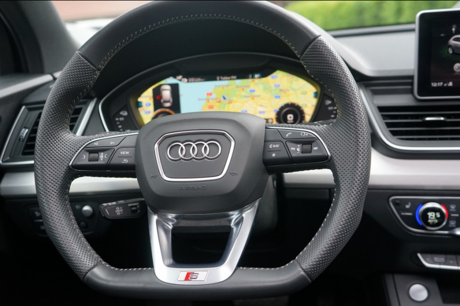 Audi Q5 Competition 55 TFSIe Quattro Pano/HUD/367PK/Black-line