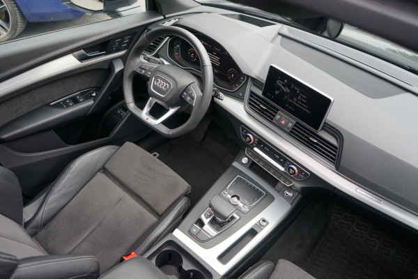 Audi Q5 Competition 55 TFSIe Quattro Pano/HUD/367PK/Black-line