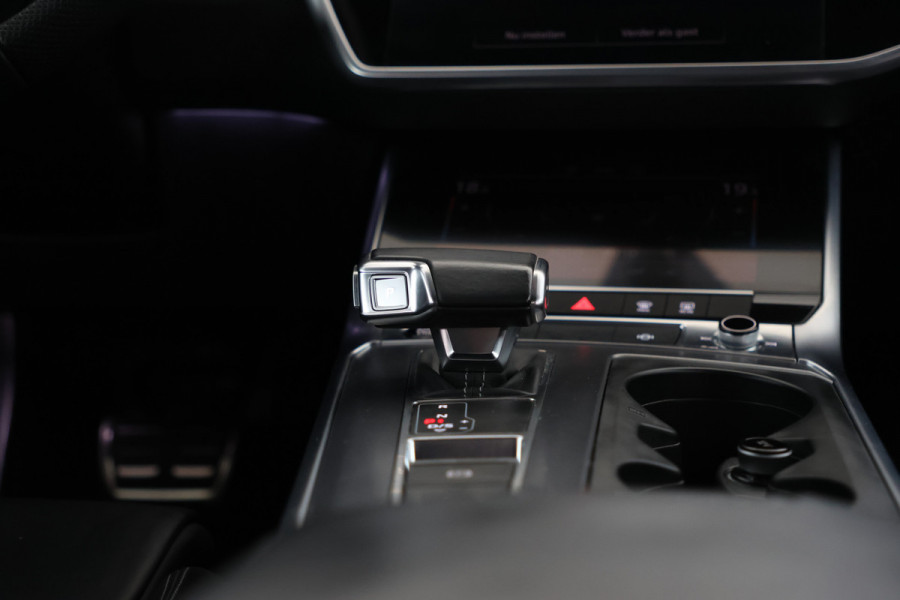 Audi A6 Avant 40 TDI quattro S edition 205Pk, S-line, Leer, Climate,
