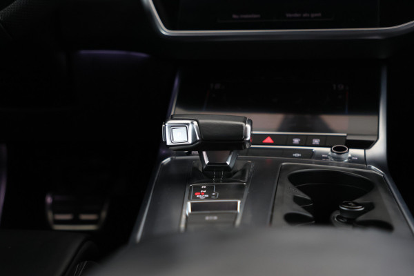 Audi A6 Avant 40 TDI quattro S edition 205Pk, S-line, Leer, Climate,