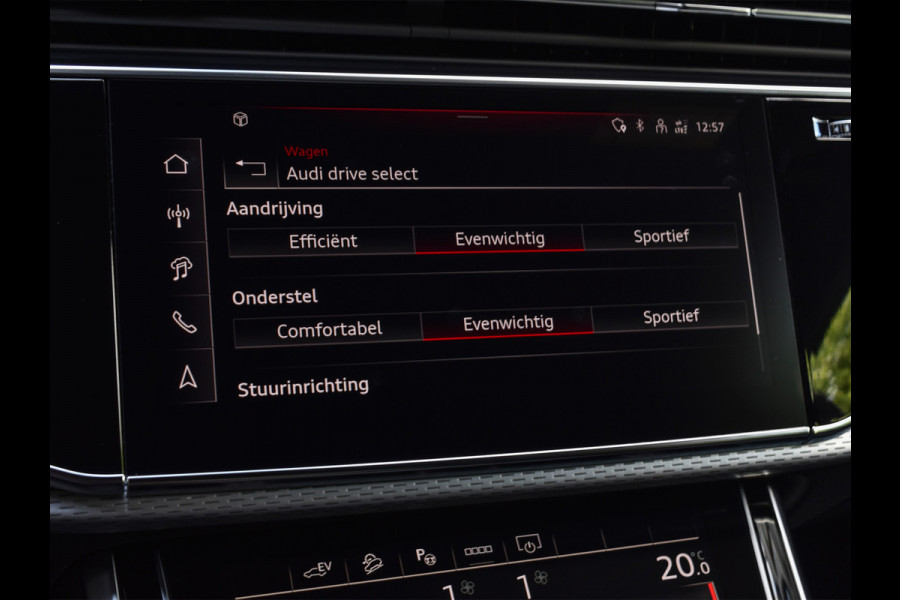 Audi Q7 60 TFSI e comp. FACELIFT | PANORAMADAK | S-SEATS | TREKHAAK | AMBIANCE INTERIEUR | LUCHTVERING | ADAPTIVE CRUISE | KEYLESS | 360