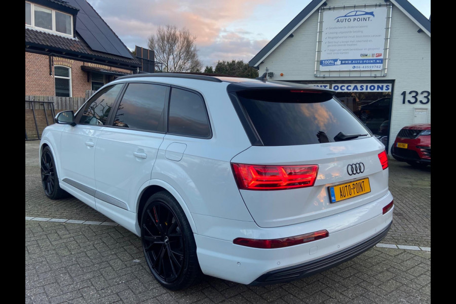 Audi Q7 3.0TDI S-LINE RS-SEATS/NIGHTVISON/MATRIX/PANO