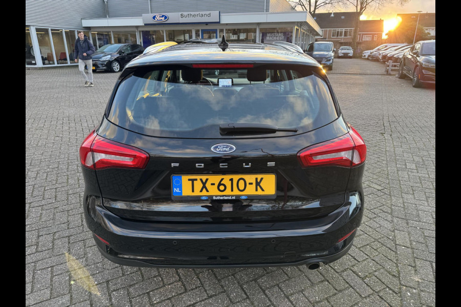 Ford FOCUS Wagon 1.0 EcoBoost Trend Edition Business 100pk Navigatie | Cruise control | Apple Carplay / Android auto | Dealer onderhouden