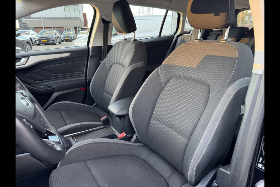 Ford FOCUS Wagon 1.0 EcoBoost Trend Edition Business 100pk Navigatie | Cruise control | Apple Carplay / Android auto | Dealer onderhouden