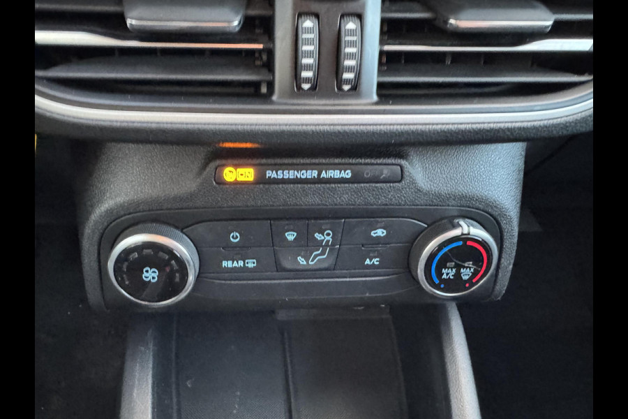 Ford FOCUS Wagon 1.0 EcoBoost Trend Edition Business 100pk Navigatie | Cruise control | Apple Carplay / Android auto | Dealer onderhouden