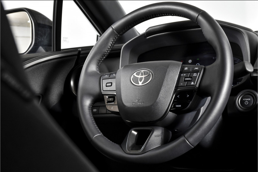 Toyota C-HR 1.8 Hybrid 140 Dynamic | Dig.Cockpit | 12,3" touchscreen | Adapt.Cruise | Stoel-+Stuurverw. | Camera | PDC | NAV + App.Connect | Auto.Airco | DAB | LM 18" | 6283