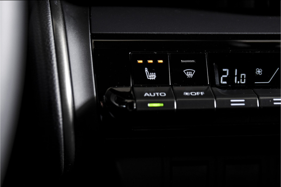 Toyota C-HR 1.8 Hybrid 140 Dynamic | Dig.Cockpit | 12,3" touchscreen | Adapt.Cruise | Stoel-+Stuurverw. | Camera | PDC | NAV + App.Connect | Auto.Airco | DAB | LM 18" | 6283