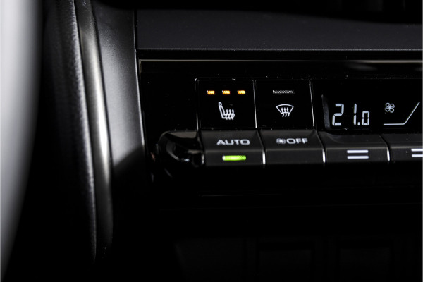 Toyota C-HR 1.8 Hybrid 140 Dynamic | Dig.Cockpit | 12,3" touchscreen | Adapt.Cruise | Stoel-+Stuurverw. | Camera | PDC | NAV + App.Connect | Auto.Airco | DAB | LM 18" | 6283