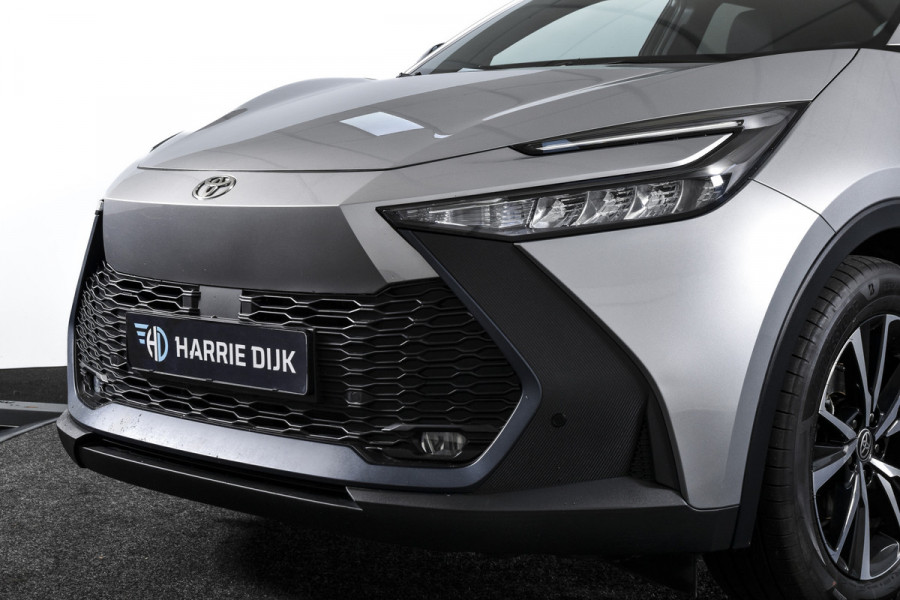 Toyota C-HR 1.8 Hybrid 140 Dynamic | Dig.Cockpit | 12,3" touchscreen | Adapt.Cruise | Stoel-+Stuurverw. | Camera | PDC | NAV + App.Connect | Auto.Airco | DAB | LM 18" | 6283
