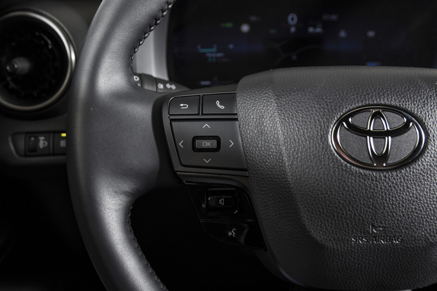 Toyota C-HR 1.8 Hybrid 140 Dynamic | Dig.Cockpit | 12,3" touchscreen | Adapt.Cruise | Stoel-+Stuurverw. | Camera | PDC | NAV + App.Connect | Auto.Airco | DAB | LM 18" | 6283